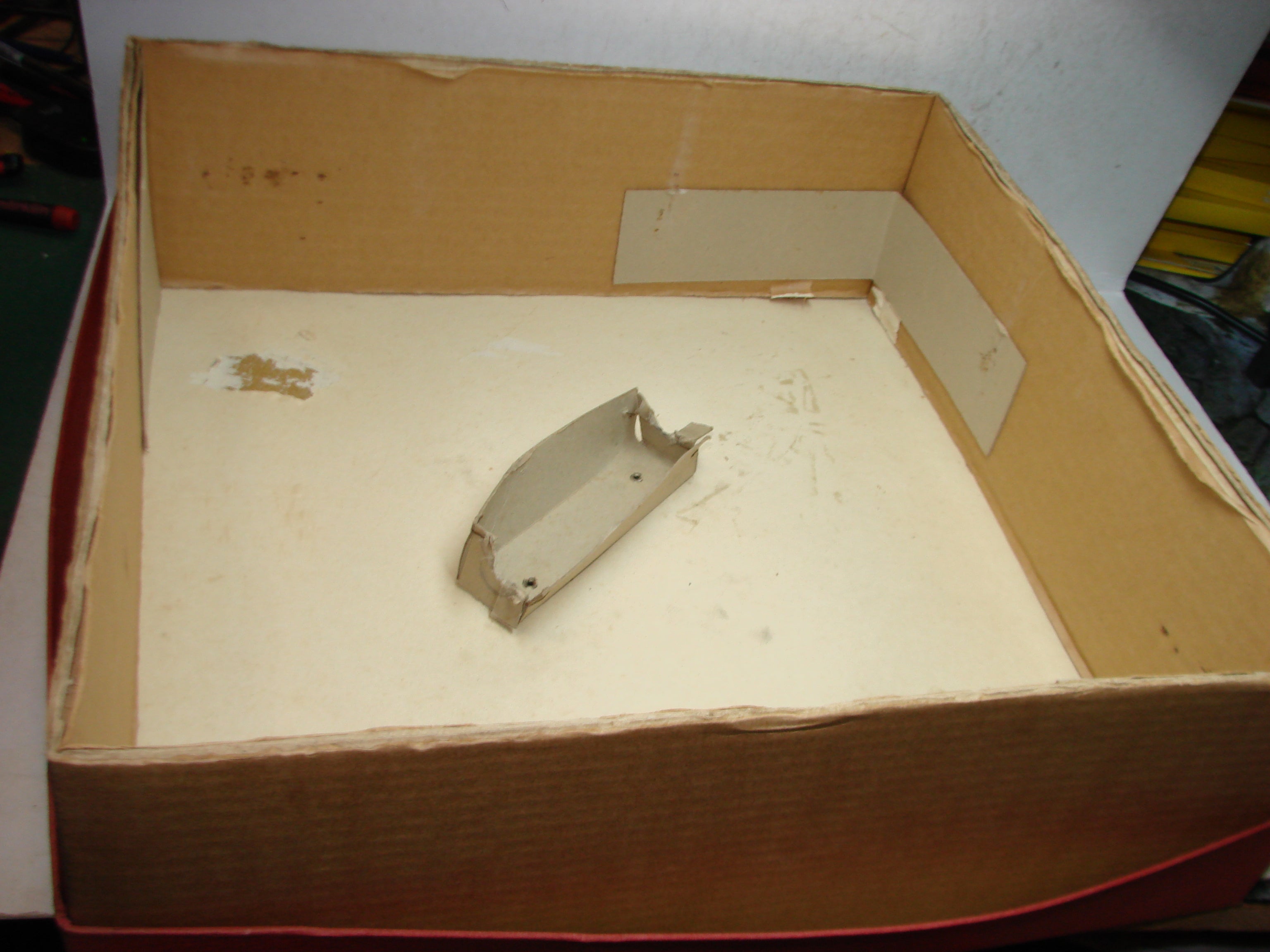 SE1 - Schuco, Elektro Radiant 5600, Blech Flugzeug, Swissair, ovp, von 1954