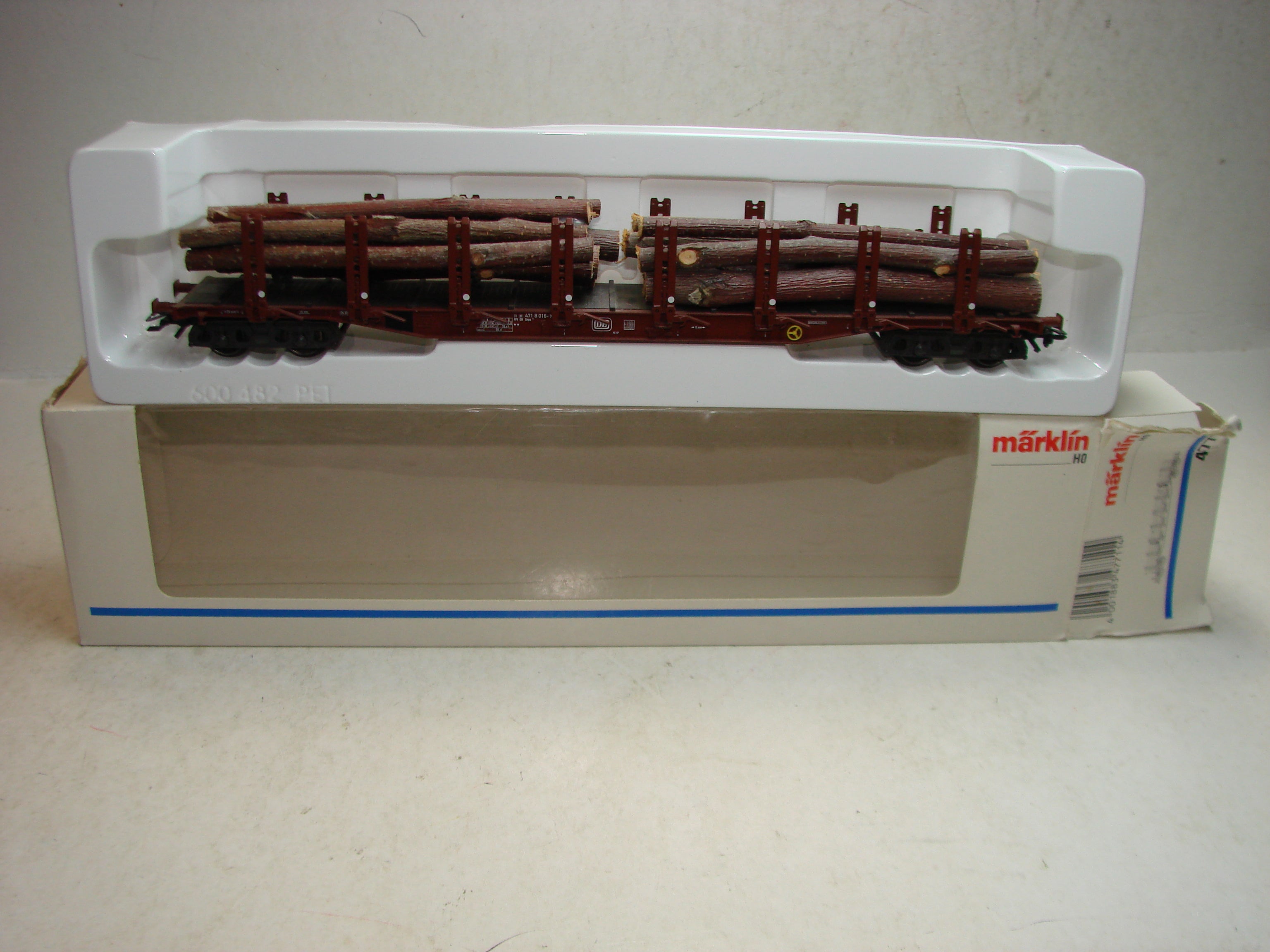 BU, Märklin, 47711, 4 Achs Rungenwagen, Holzstämme Ladung, ovp,