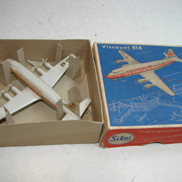 LB - Siku Plastik 1:250, F 17 b , Viscount 814, 