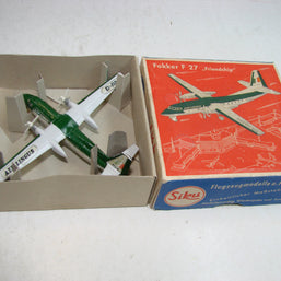 LB - Siku Plastik 1:250, F 16 b , Fokker F 27, 