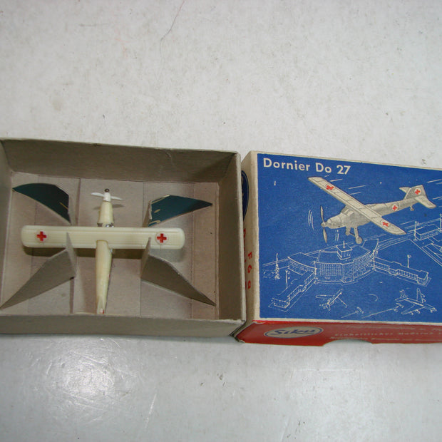 LB - Siku Plastik 1:250, F 6 a, Dornier Do 27, "Sanitätsflugzeug" ,ovp, von 1954