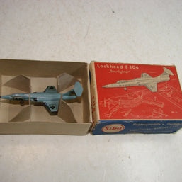 LB - Siku Plastik 1:250, F 11 a, Lockheed F 104. 