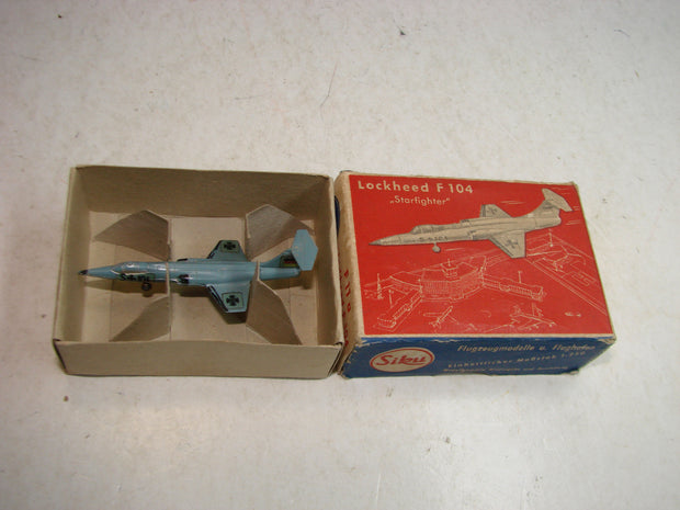 LB - Siku Plastik 1:250, F 11 a, Lockheed F 104. " Starfighter", Bundeswehr ovp, von 1954